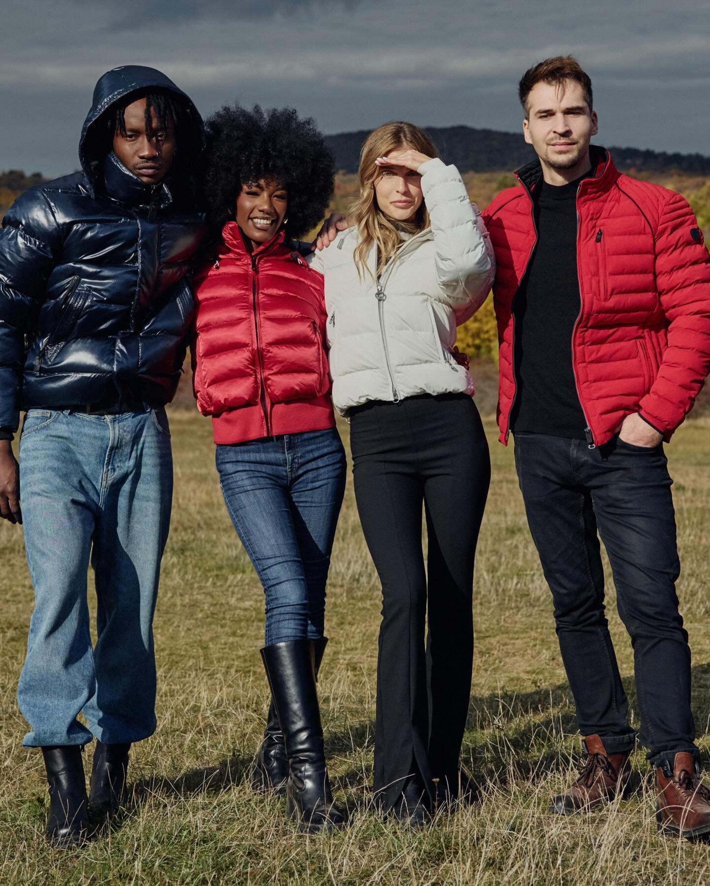 🥂 Děkujeme, že jste s námi byli i v roce 2025! V roce 2026 se můžete těšit na ještě více nových modelů – šťastný nový rok! ✨